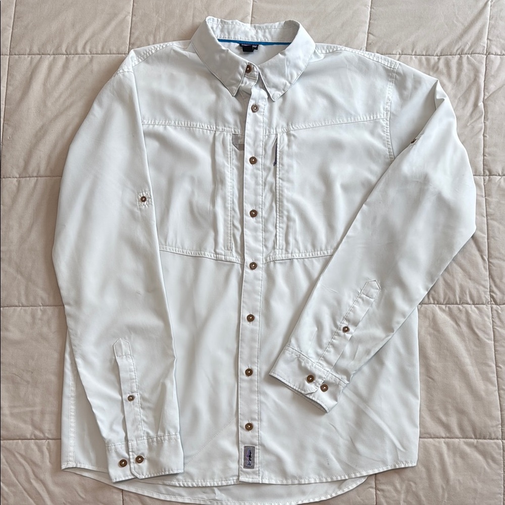 Patagonia White Button Down Fishing/Outdoor Shirt with Long Sleeves